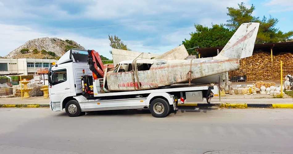 ΕΙΔΙΚΗ ΜΕΤΑΦΟΡΑ ΑΕΡΟΣΚΑΦΟΥΣ ΑΝΤΙΚΑ ΣΤΟ ΑΕΡΟΔΡΟΜΙΟ ΕΛΕΥΣΙΝΑΣ